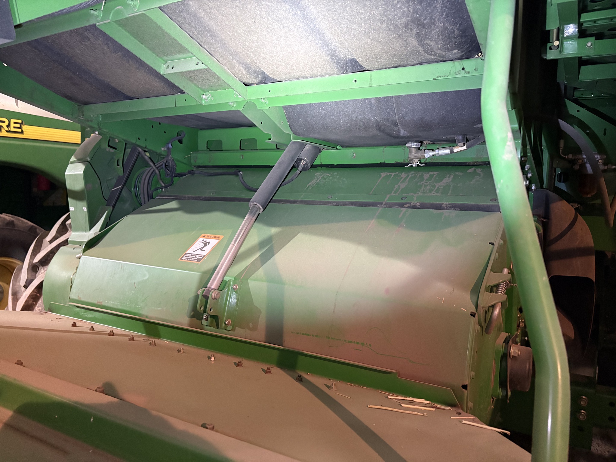 2010 John Deere 9770 STS Image 32