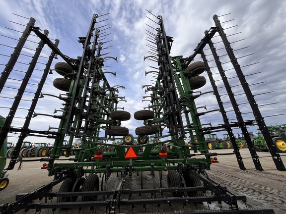 2014 John Deere 2210 - Photo25