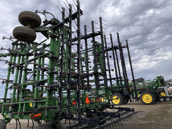 2014 John Deere 2210 - Photo26