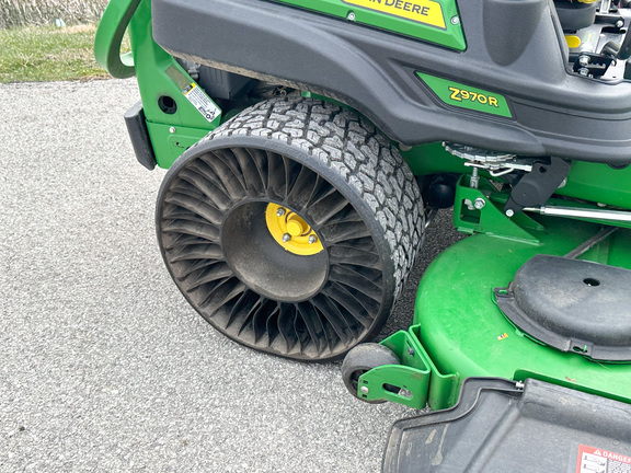 2023 John-Deere Z970R
