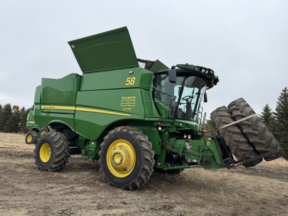  John Deere S770