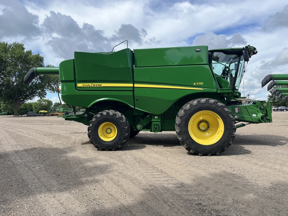 2024 John Deere S770 - Photo2