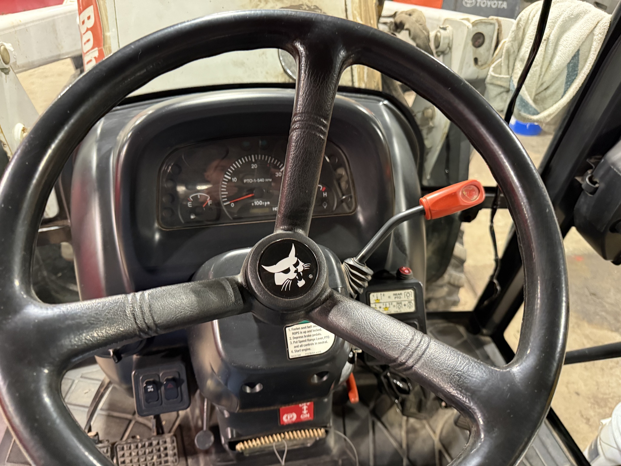  2011 Bobcat CT450 at Heritage Tractor in Pontiac, IL