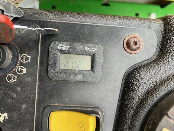 2020 John Deere Z720E Photo 6