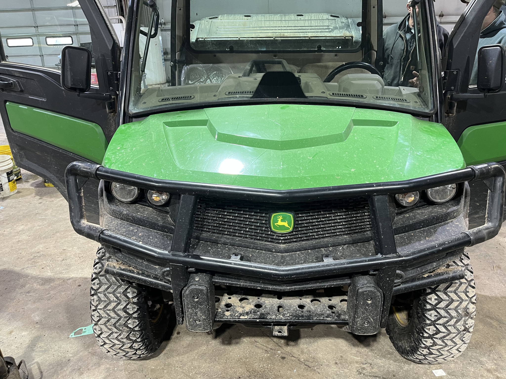  2021 John Deere XUV 835R at Heritage Tractor in Lockwood, MO