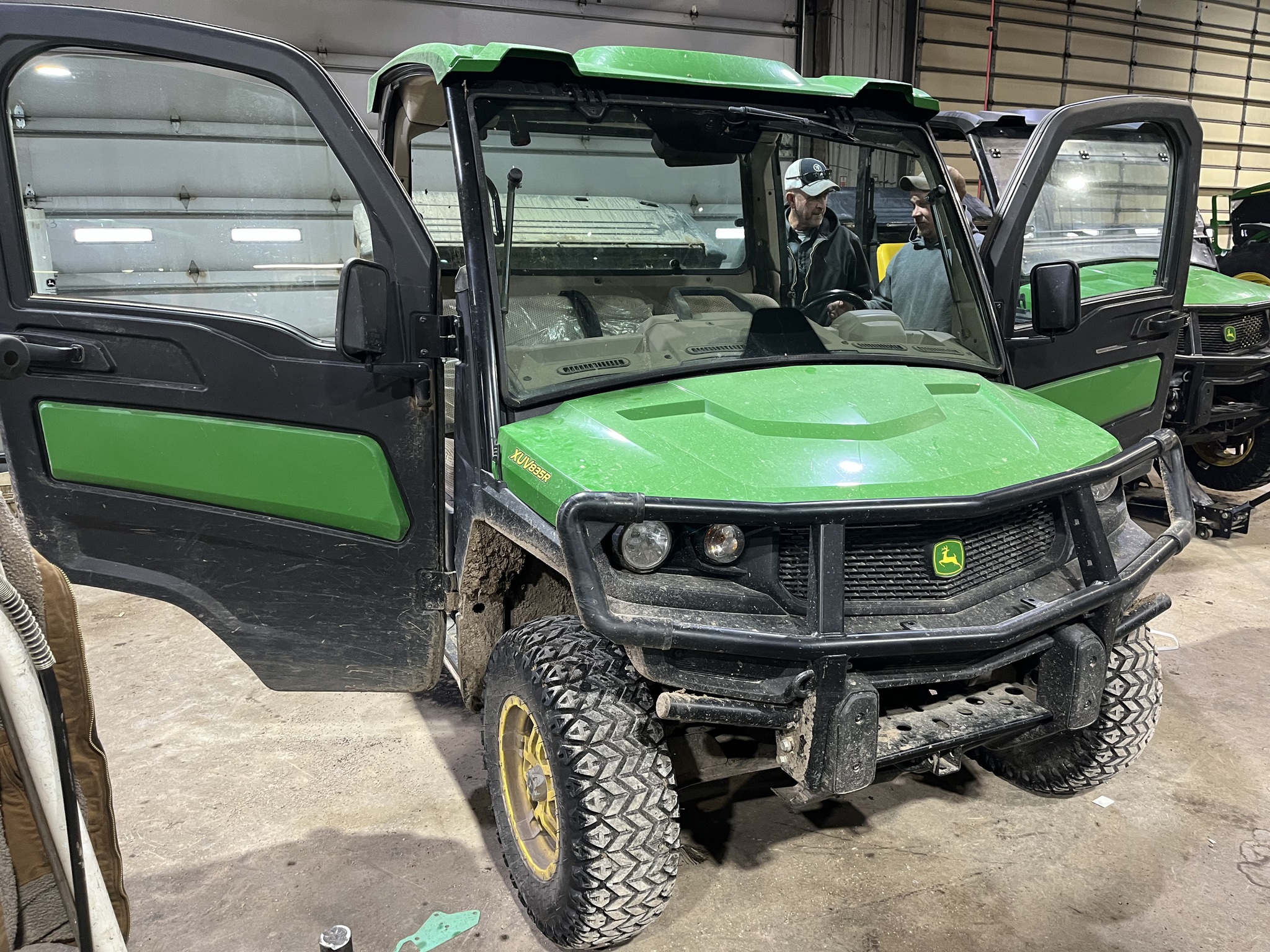  2021 John Deere XUV 835R at Heritage Tractor in Lockwood, MO