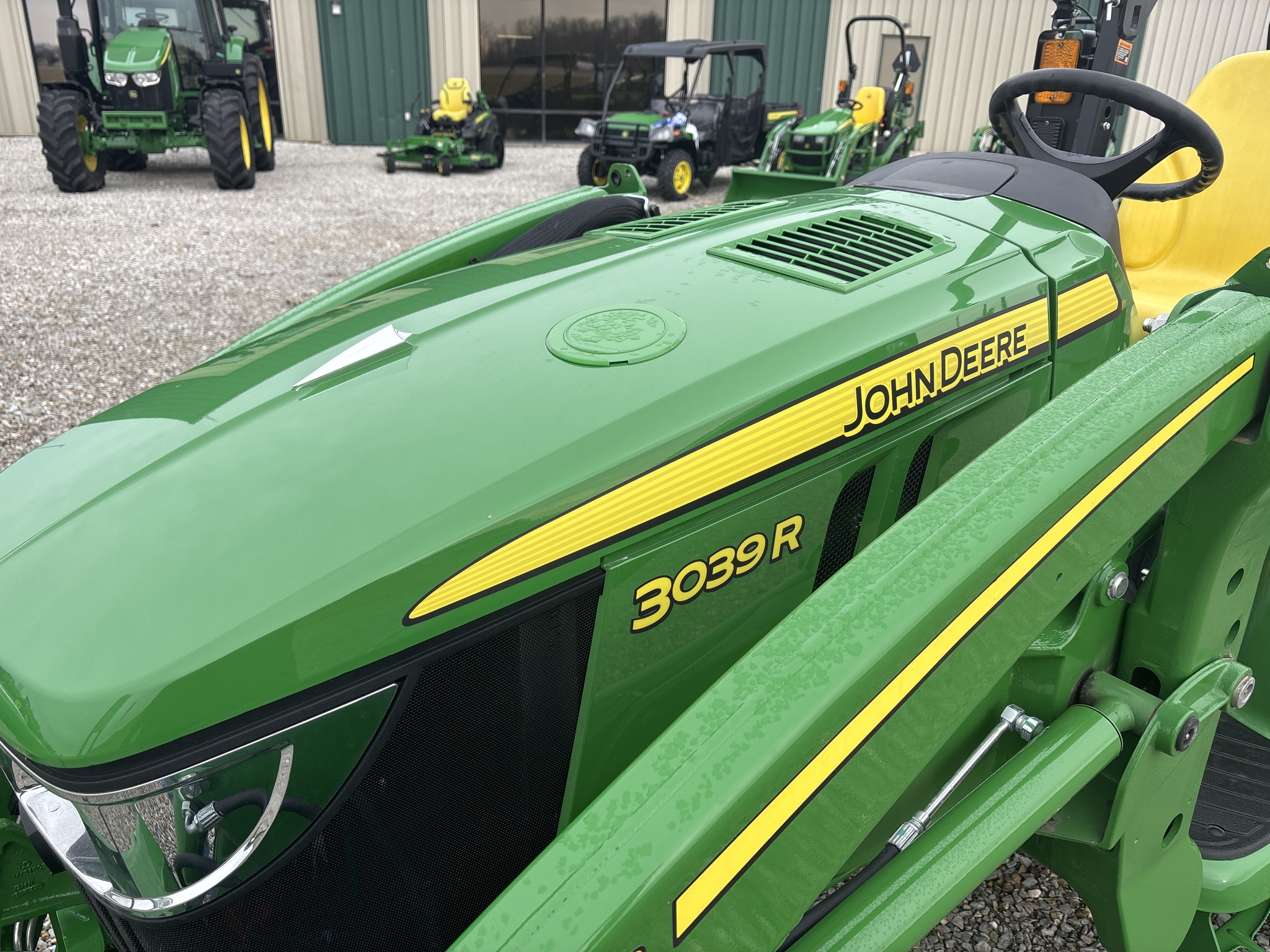 New In-Stock 2024 John Deere 3039R Compact Utility Tractors at Koenig Equipment in Greensburg, IN - PhotoXL15