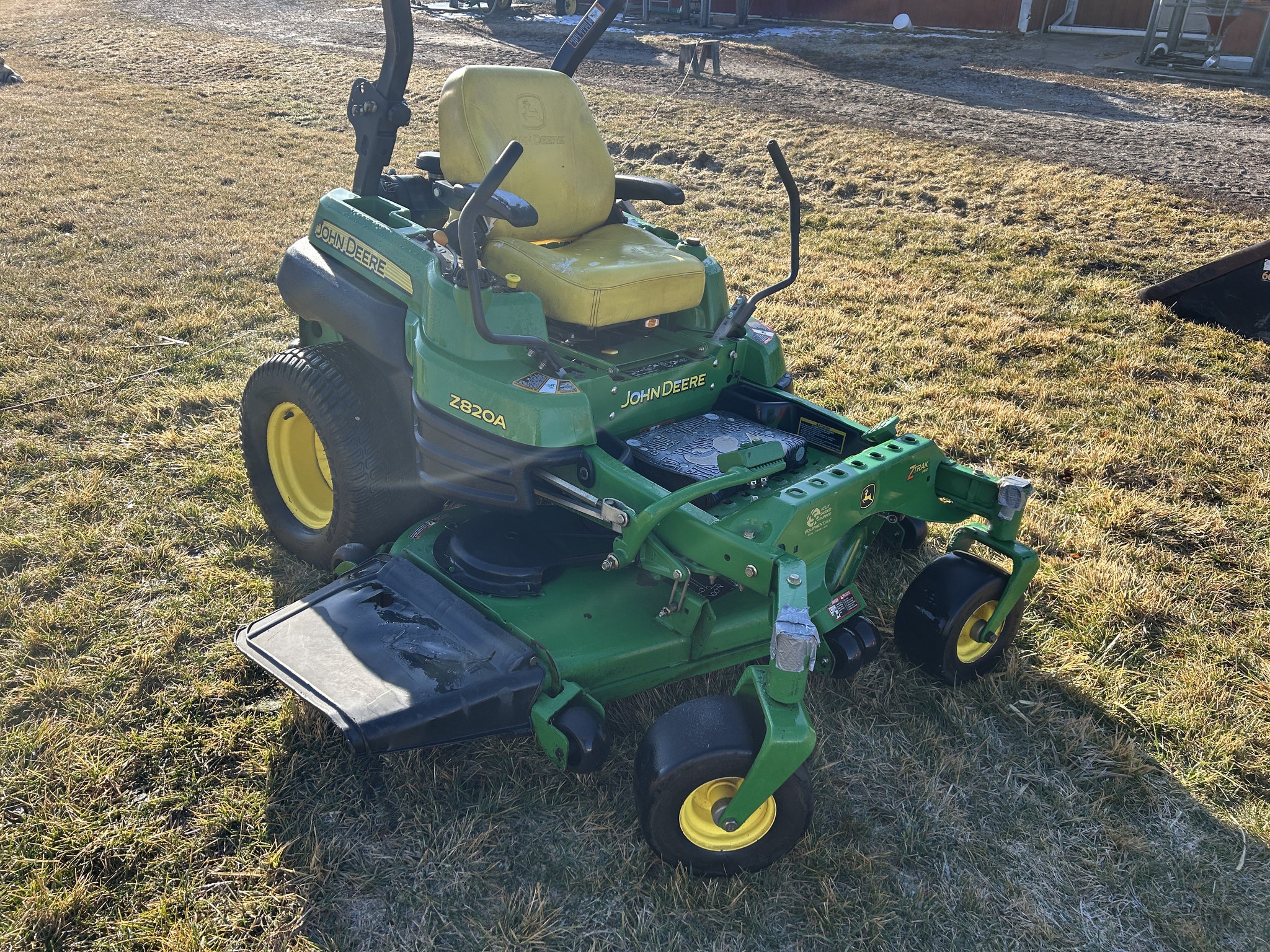  2008 John Deere Z820A at Heritage Tractor in Pontiac, IL