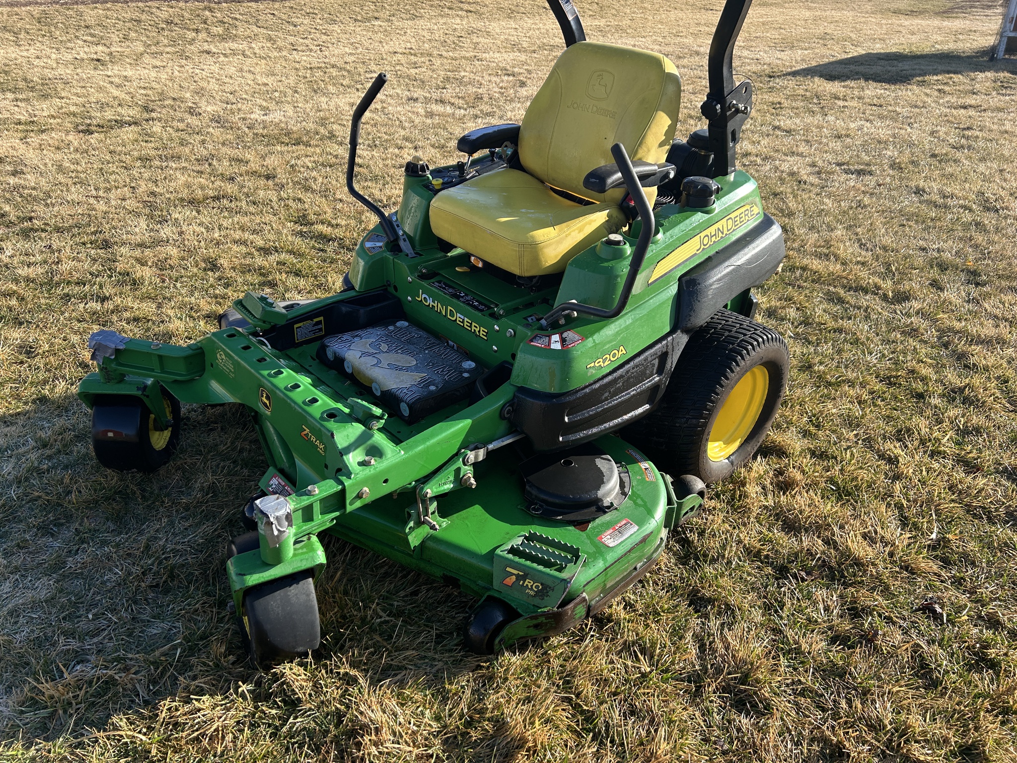  2008 John Deere Z820A at Heritage Tractor in Pontiac, IL
