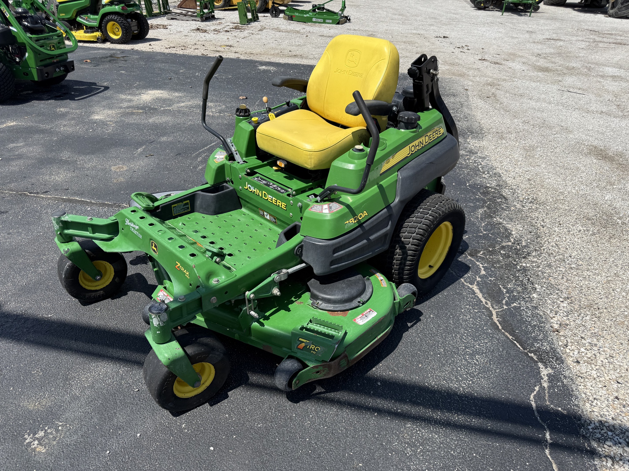 Used John Deere Z820A 667217 for Sale | Heritage Tractor