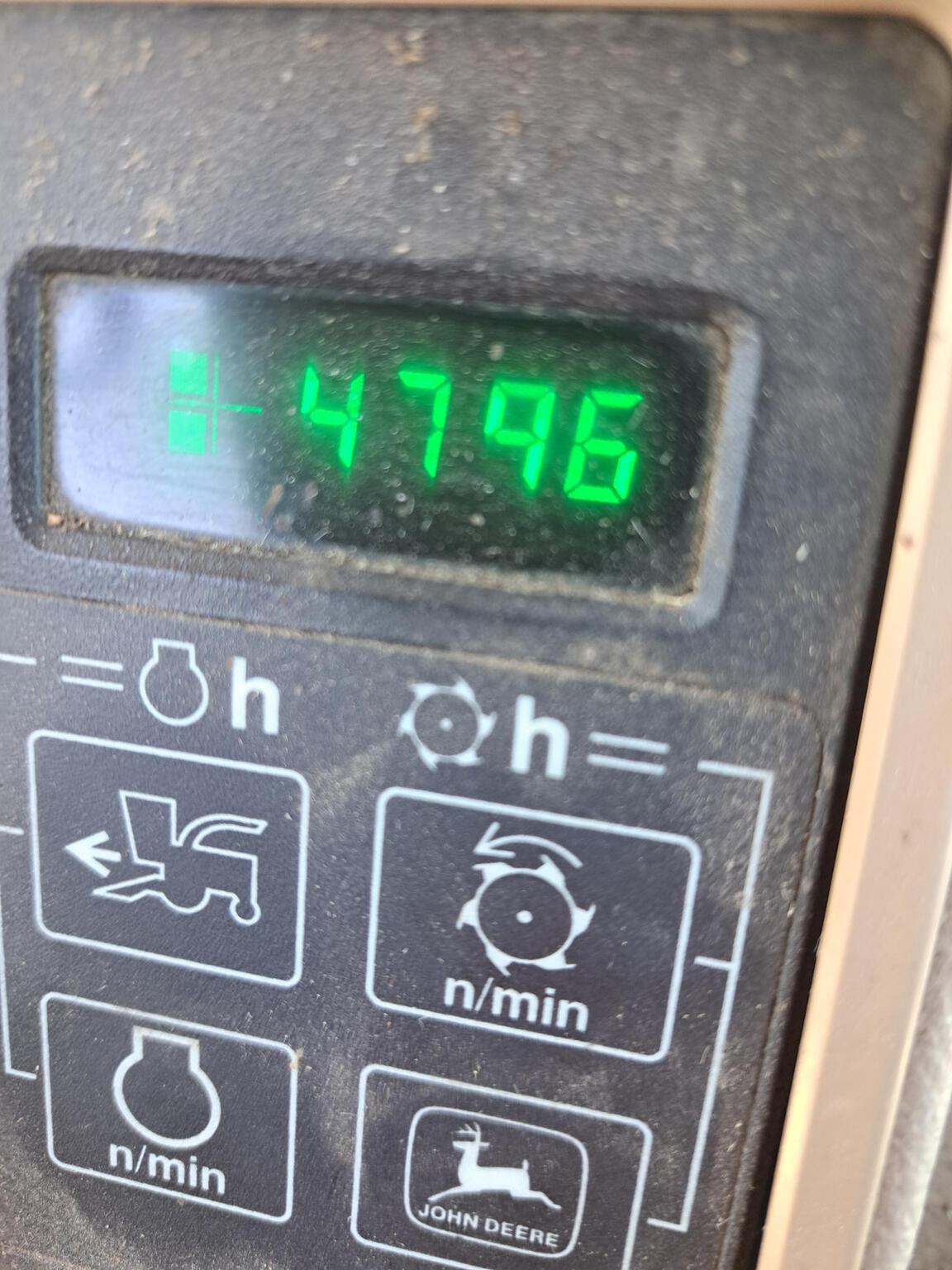 1993 John Deere 6810 Image 5