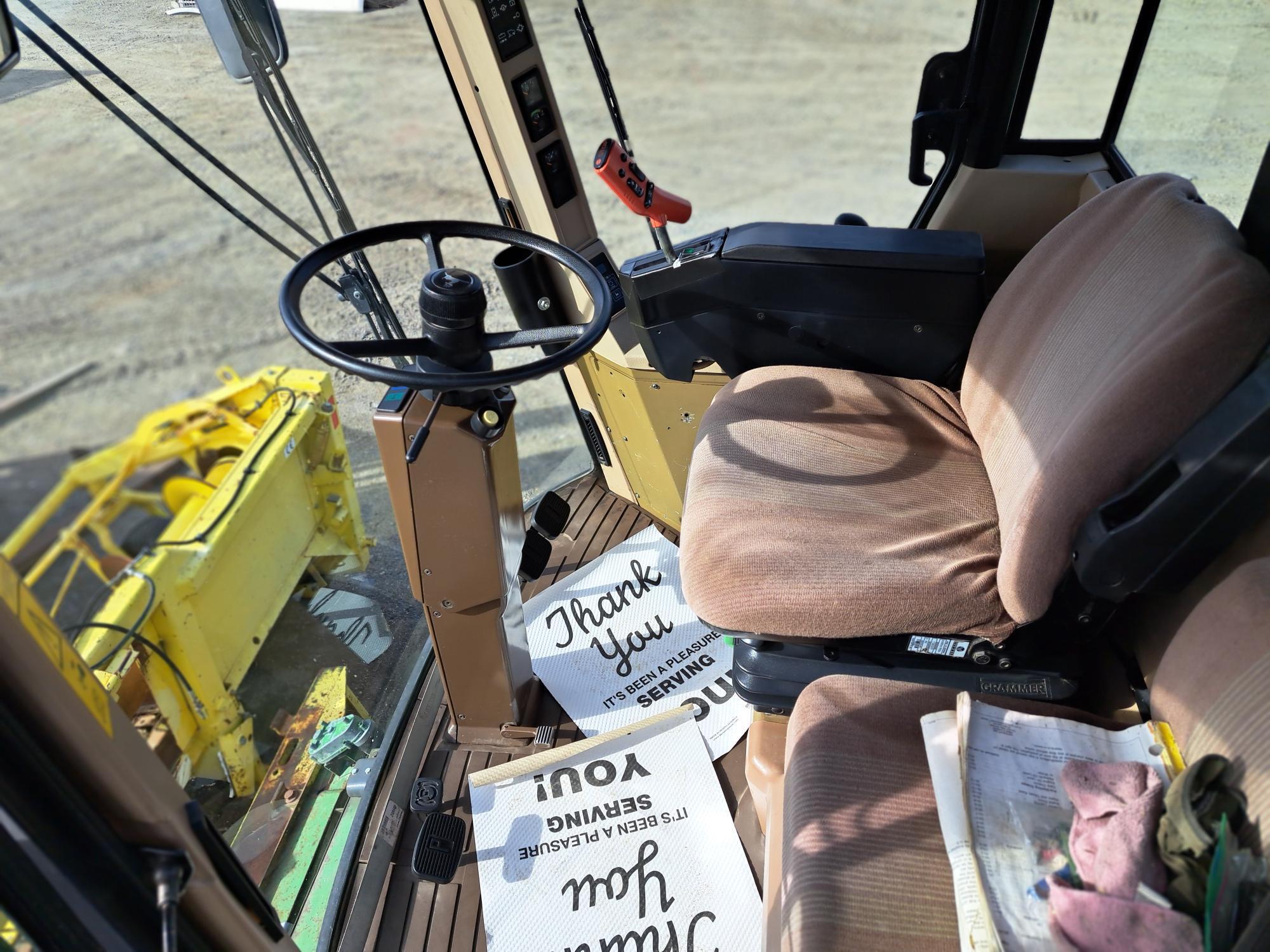 1993 John Deere 6810 Image 8