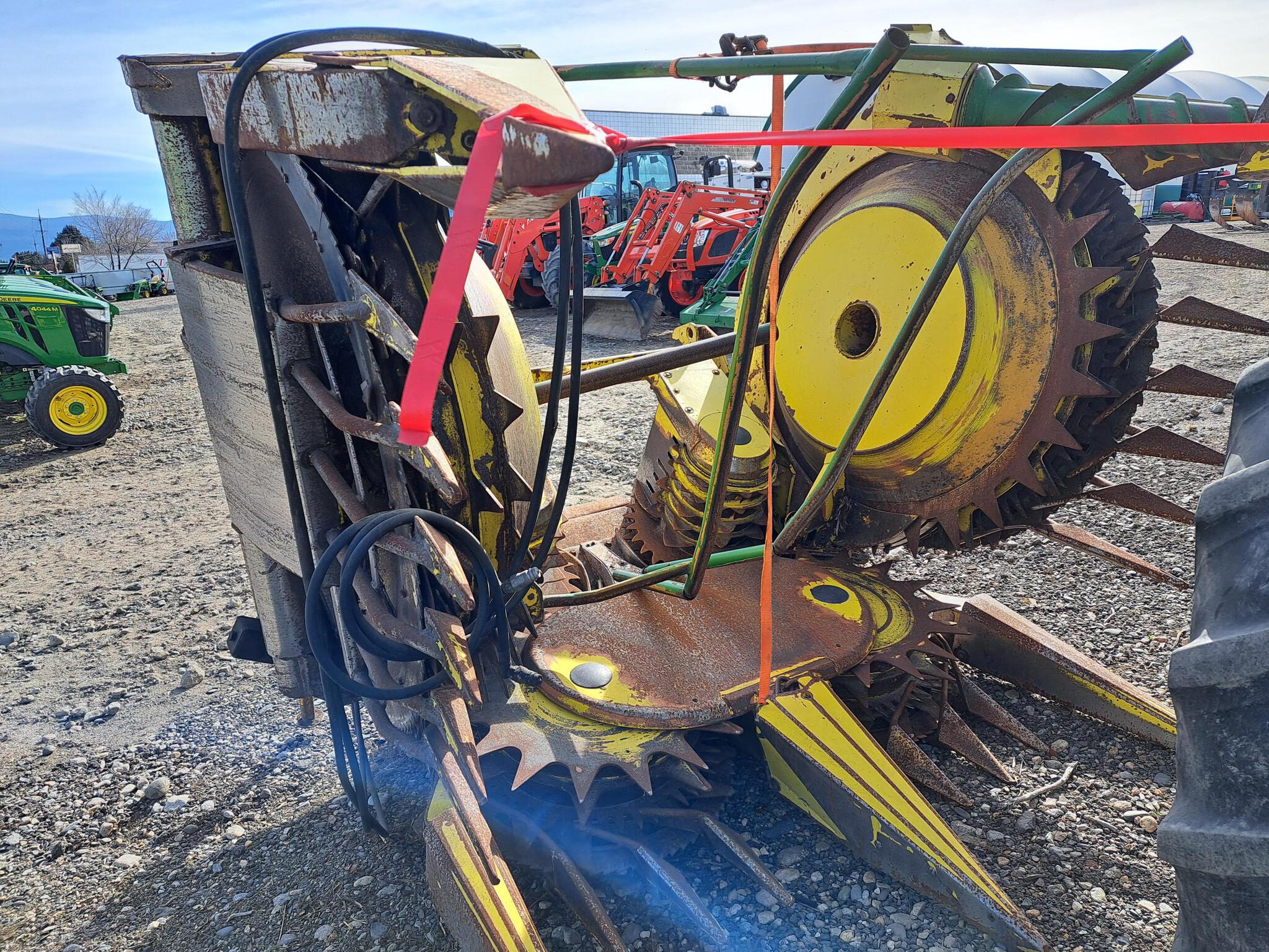 1993 John Deere 6810 Image 14