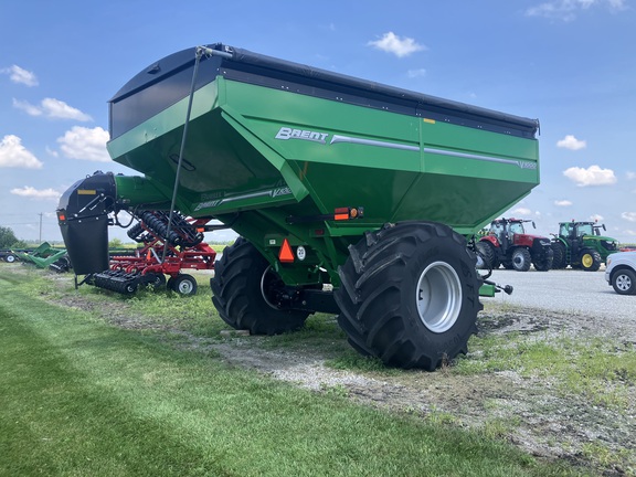 Used 2023 Brent V1000 Grain Carts at Koenig Equipment in Greensburg, IN - Photo3