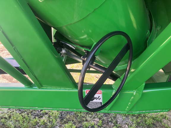 Used 2023 Brent V1000 Grain Carts at Koenig Equipment in Greensburg, IN - Photo11