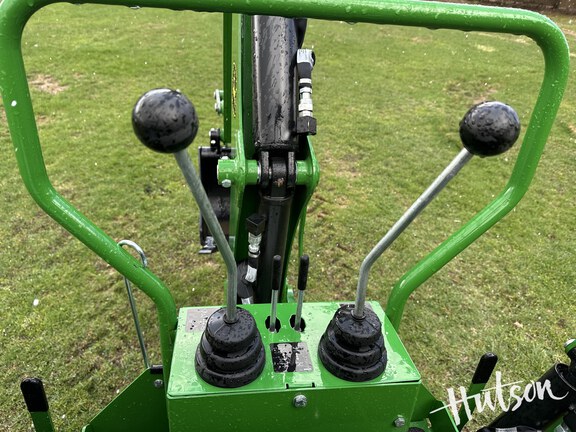 Photo of 2025 John Deere 3025E