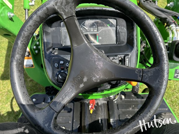 Photo of 2025 John Deere 3025E