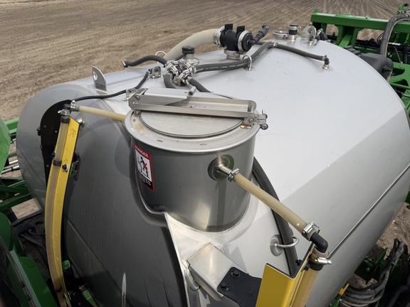 2024 John Deere 616R - Photo36