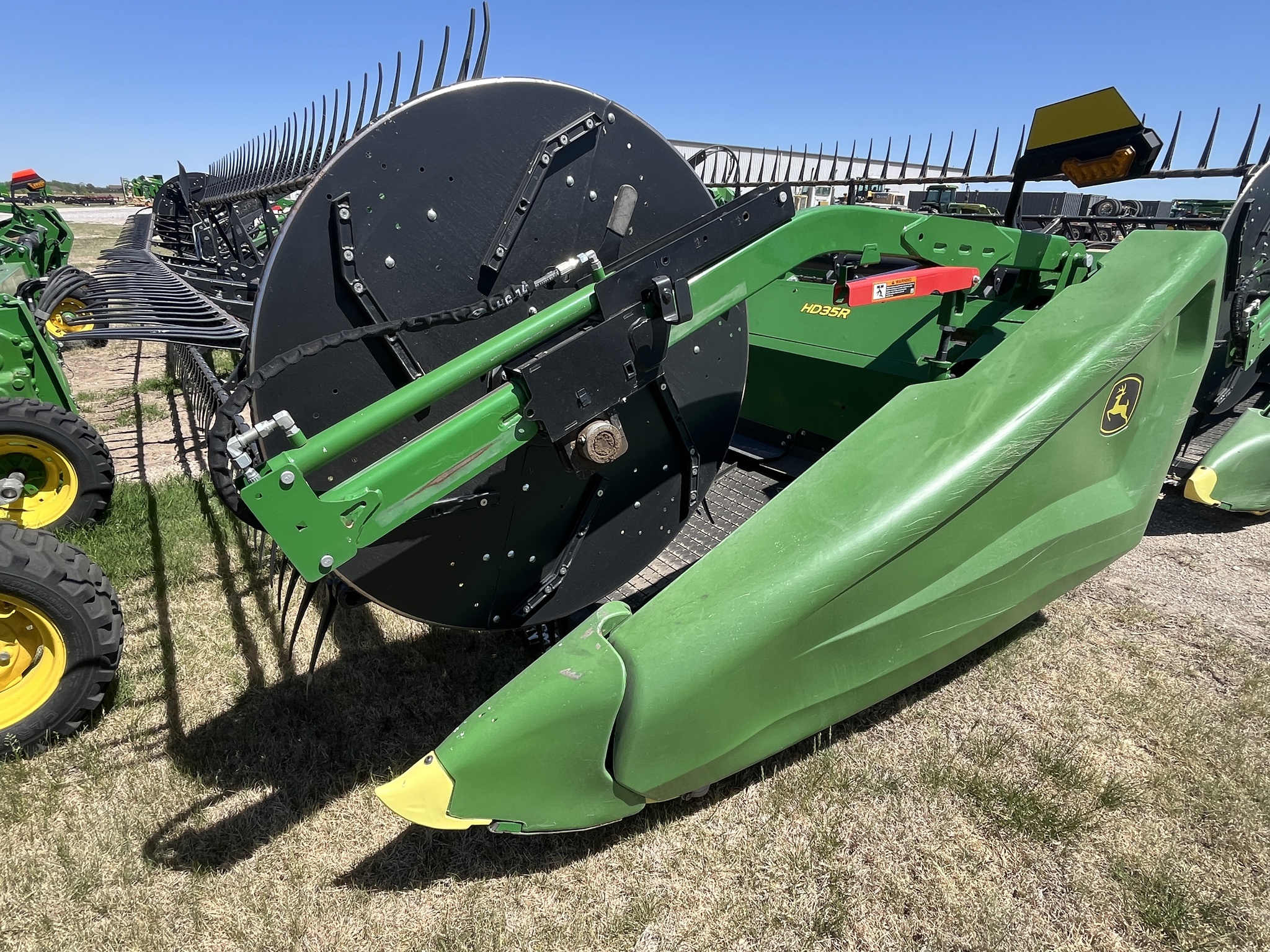 2024 John Deere HD35R Image 4