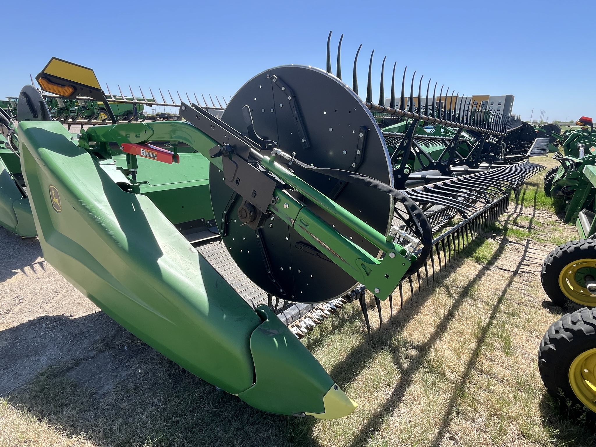 2024 John Deere HD35R Image 3