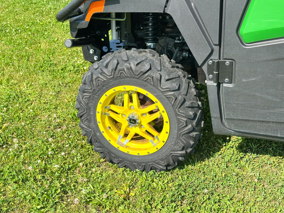 2025 John-Deere XUV 875M HVAC Cab Diesel