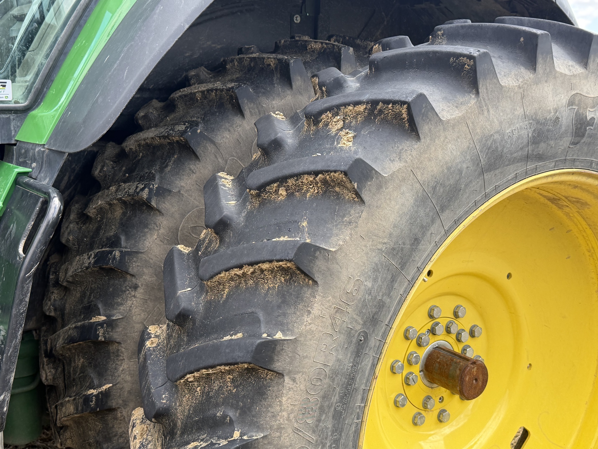 2020 John Deere 8R 230 Image 8