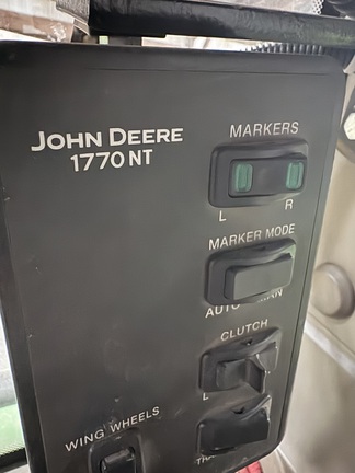  John Deere 1770NT - Photo16