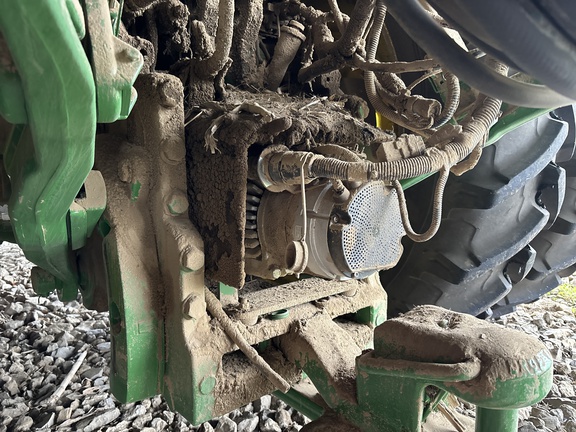 Used 2026 John Deere 1795 Planters: Drawn at Koenig Equipment in Urbana, OH - Photo7