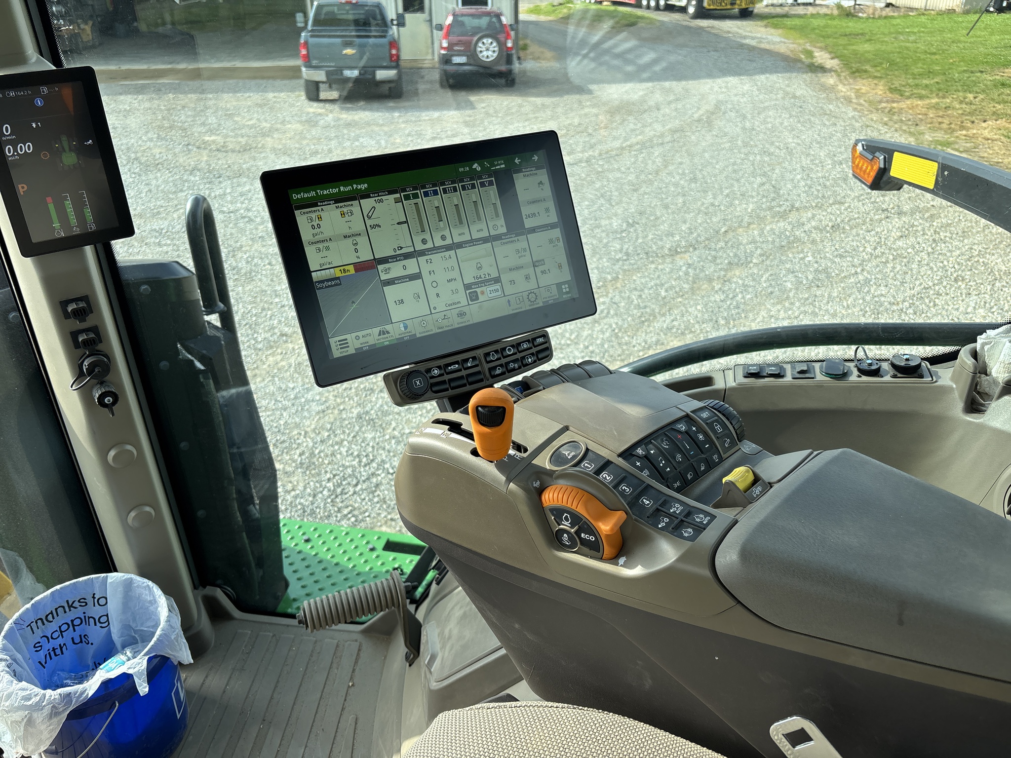 Used 2026 John Deere 8R 310 Row Crop Tractors at Koenig Equipment in Urbana, OH - PhotoXL18