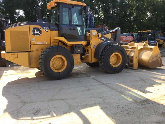 Photo of a 2023 John Deere 544 P