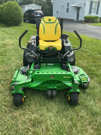 Photo of 2025 John Deere Z950M