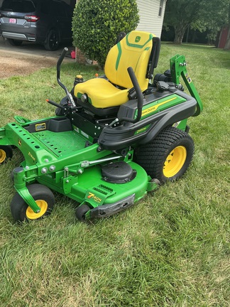 Photo of 2025 John Deere Z950M
