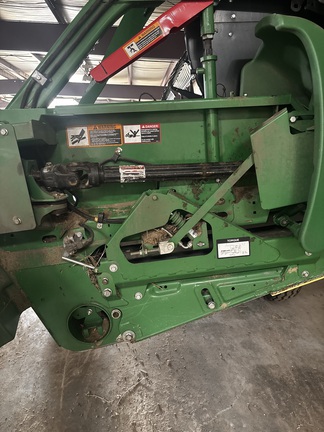 Photo of 2016 John Deere 640FD
