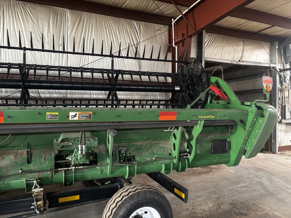 Photo of 2016 John Deere 640FD