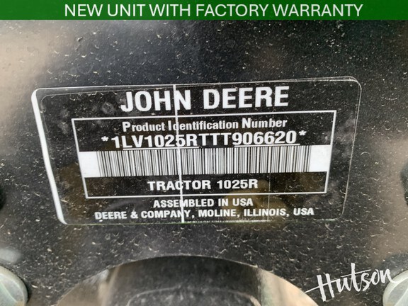 Photo of 2026 John Deere 1025R