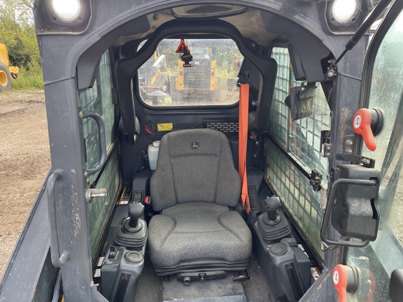 2023 John Deere 318G