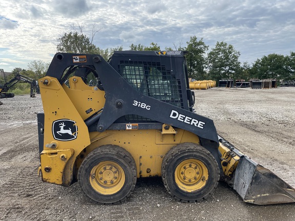 2023 John Deere 318G
