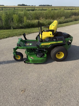 2026 John-Deere Z330R