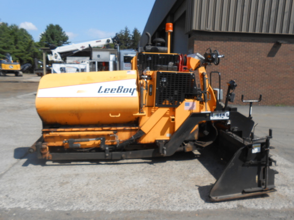 2010 Leeboy 8515B