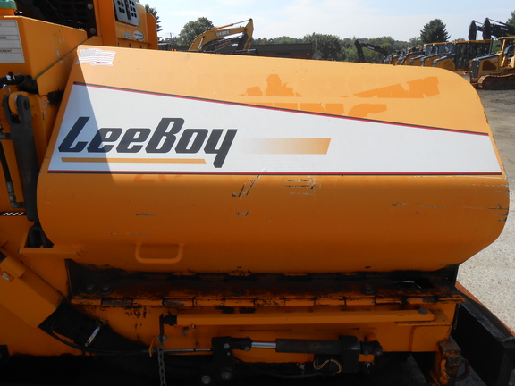 2010 Leeboy 8515B