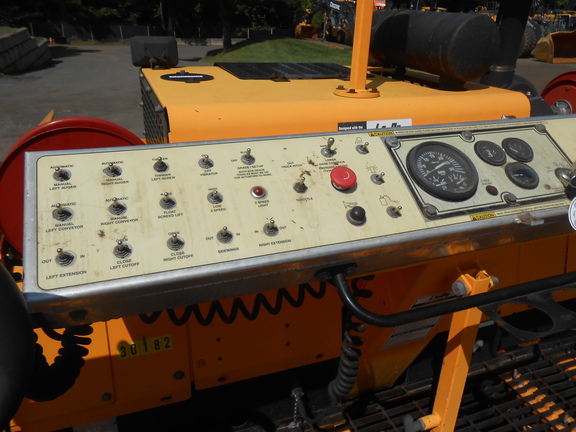 2010 Leeboy 8515B
