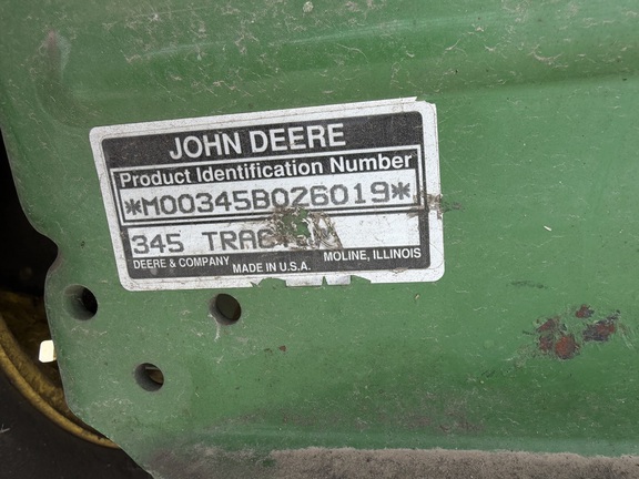 1996 John Deere 345 - Photo23