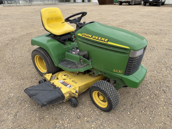  John Deere 345
