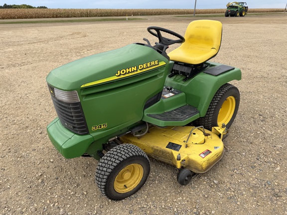 1996 John Deere 345 - Photo7