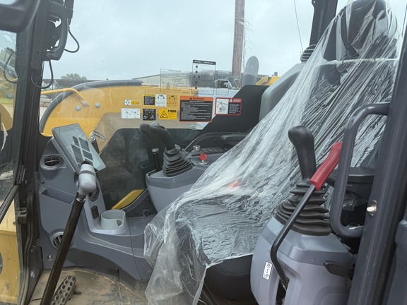 2025 John Deere 85 P