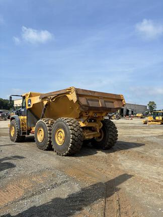 2025 John Deere 410 P