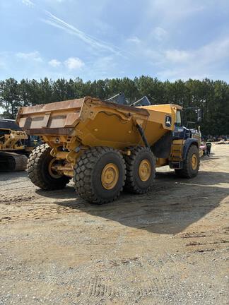 2025 John Deere 410 P