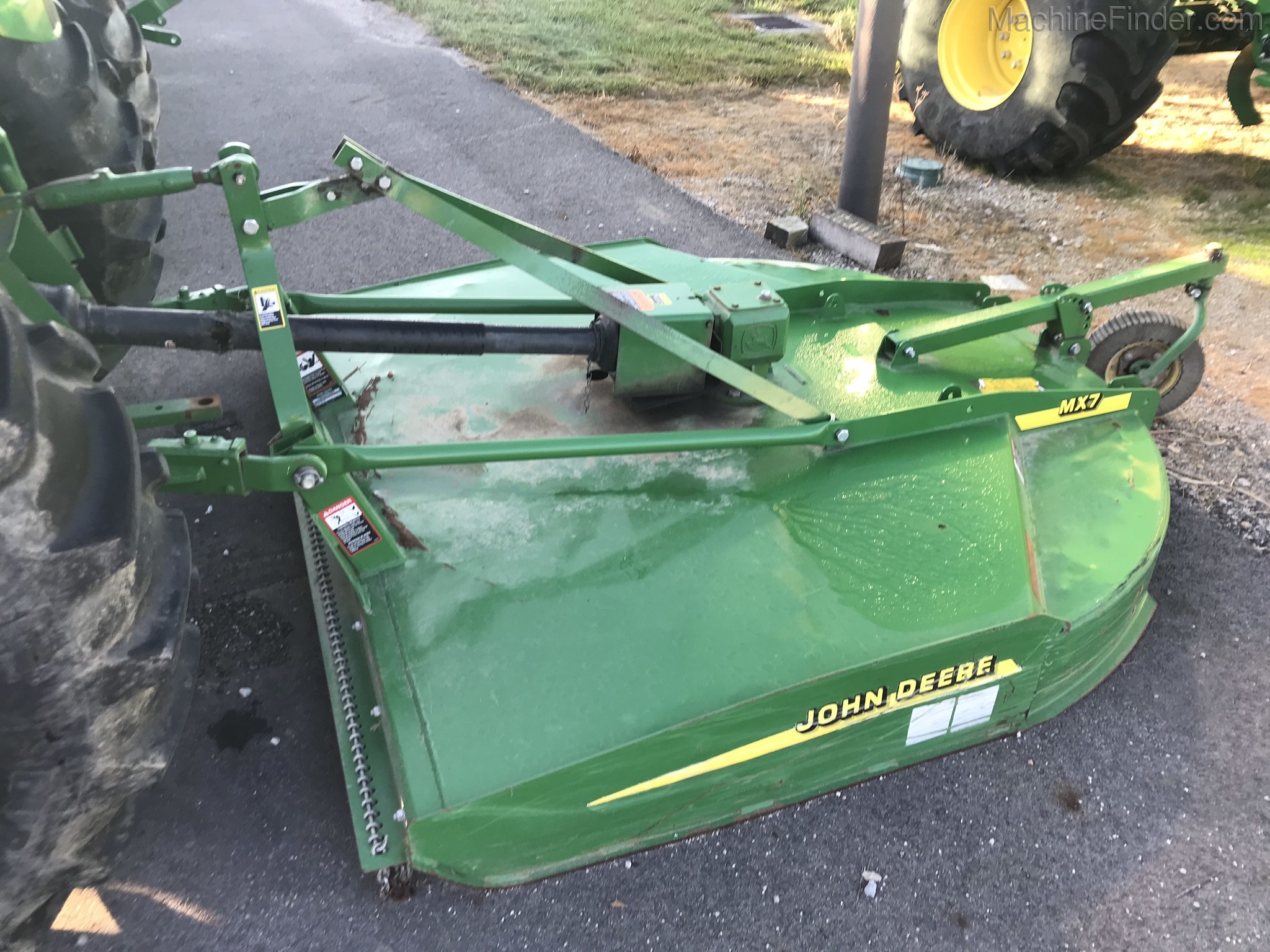 2016 John Deere MX7 Image 2