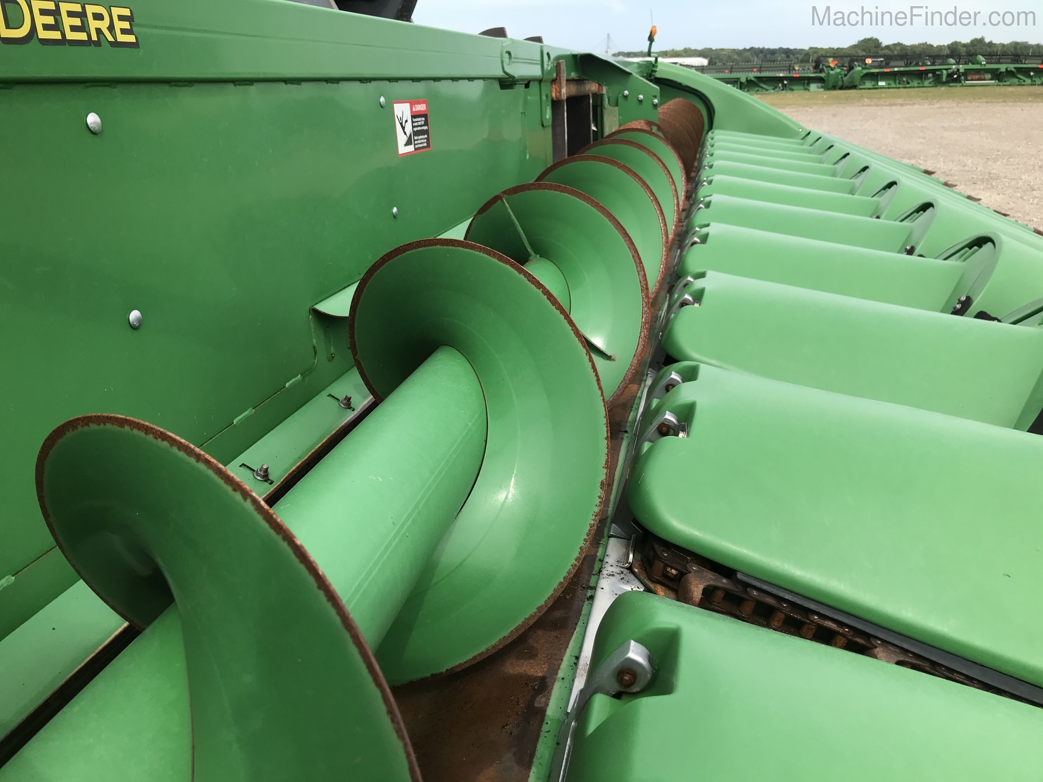 2013 John Deere 612C Image 8