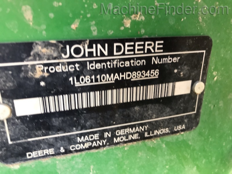 2017 John Deere 6110M Image 6